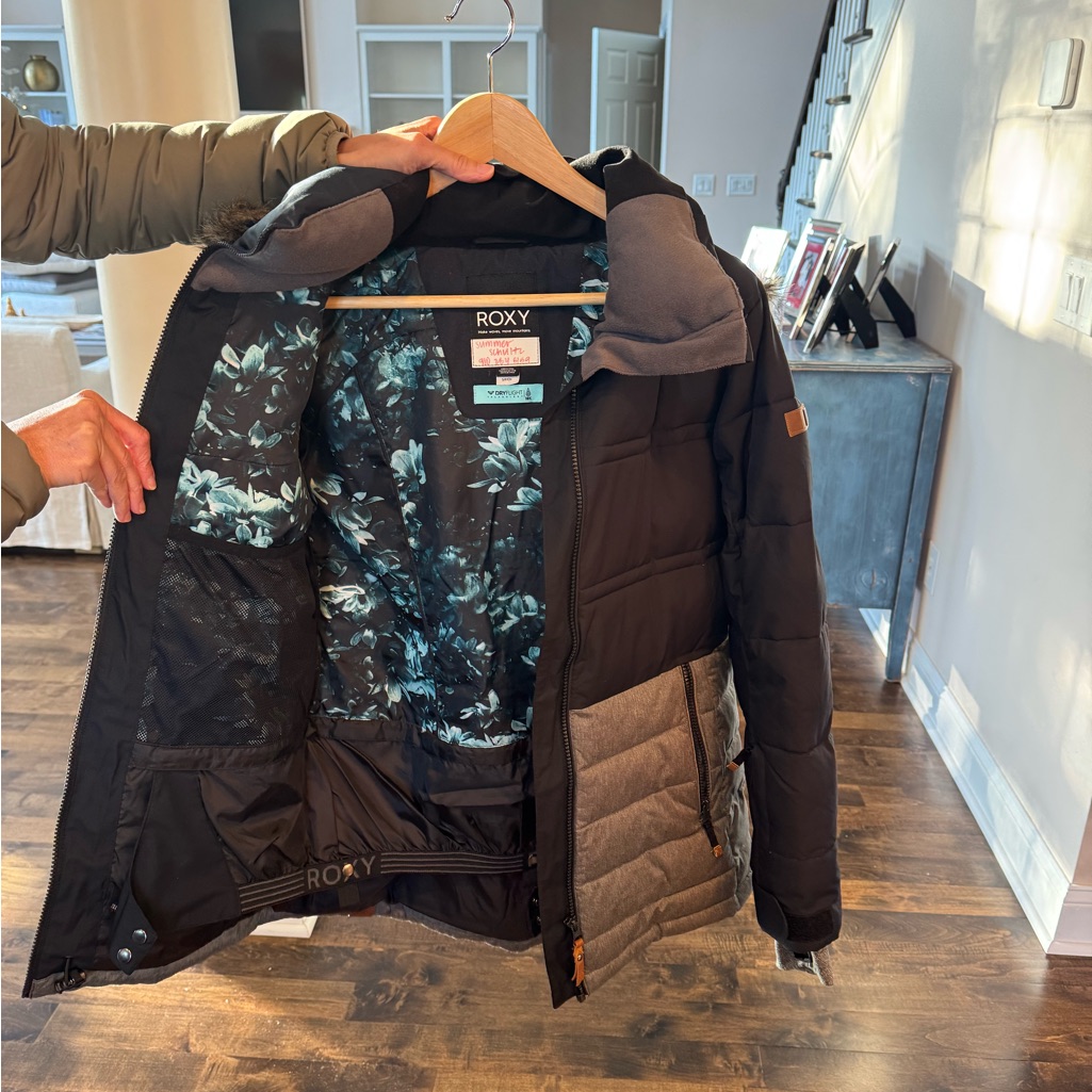Roxy Black And Gray Floral Lined Jacket